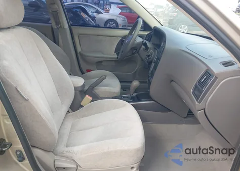 2006 Hyundai Elantra Gls/Limited z USA, uszkodzony, nr VIN KMHDN46D46U213597